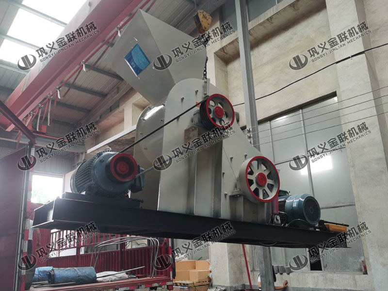 大型煤炭粉碎機(jī)的產(chǎn)量是多少，是怎么來粉碎煤炭的？