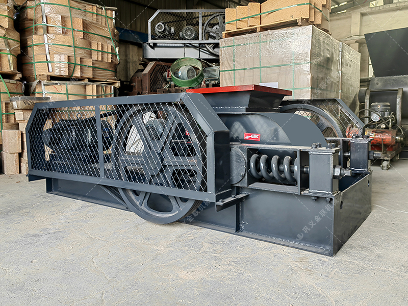 2PG400X250小型對輥破碎機發貨圖片_發往江蘇蘇州_破碎硅鐵 2PG400X250小型對輥破碎機發貨圖片_發往江蘇蘇州_破碎硅鐵