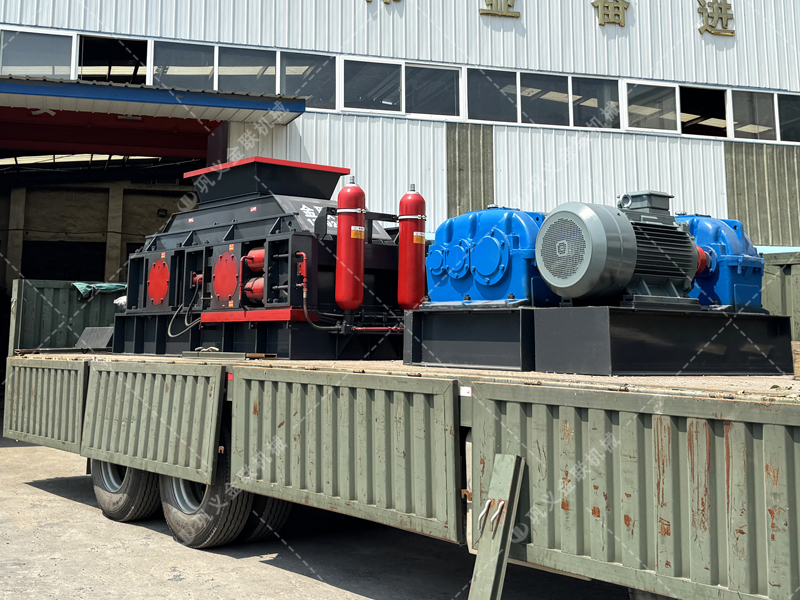 液壓對輥制砂機在公路建設(shè)中相比其他設(shè)備有何獨特優(yōu)勢? 液壓對輥制砂機在公路建設(shè)中相比其他設(shè)備有何獨特優(yōu)勢?